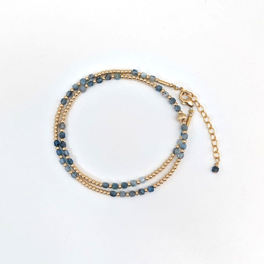 LILY NECKLACE