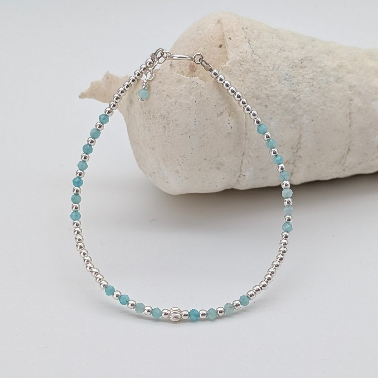 LYNA BRACELET