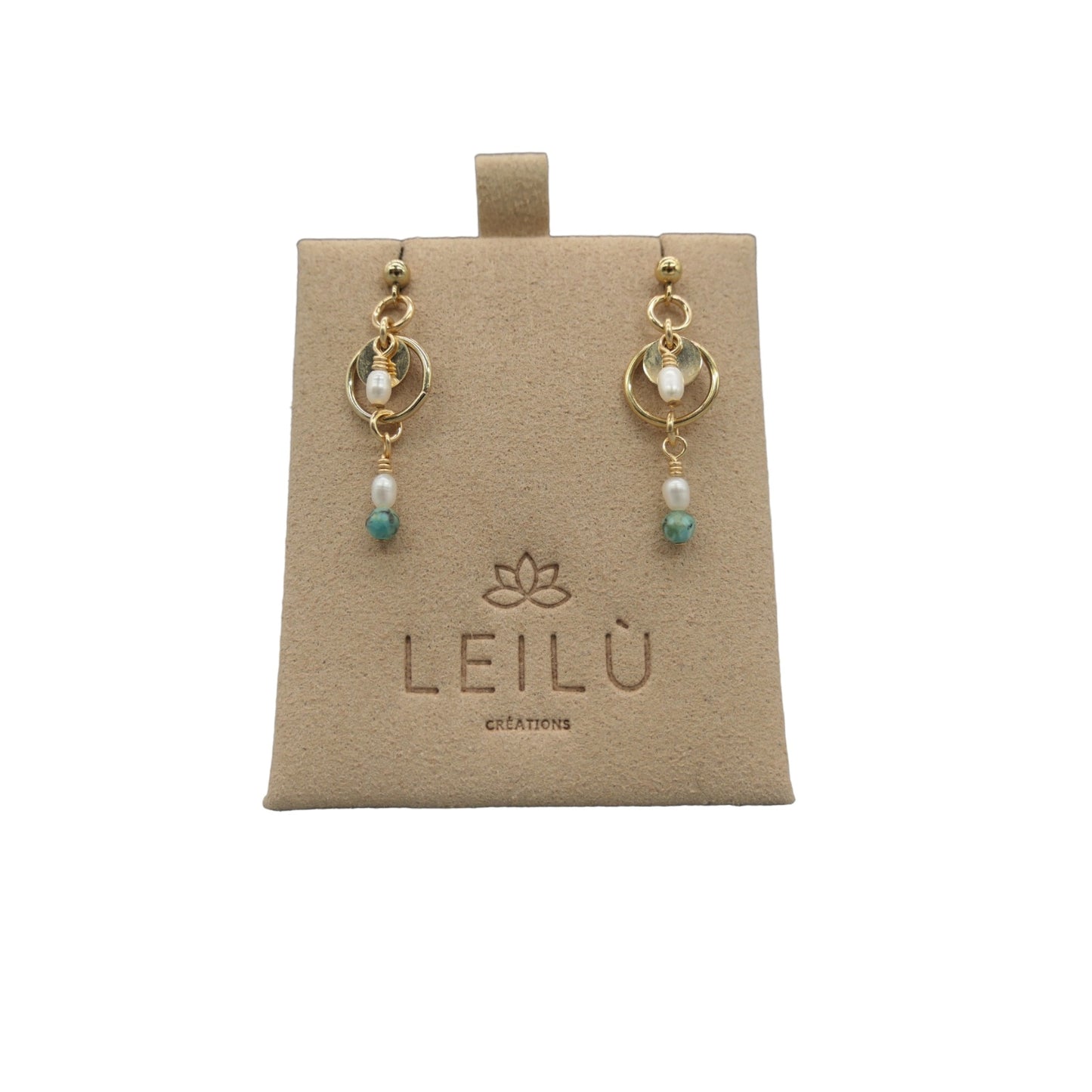 NAKISA STUDS